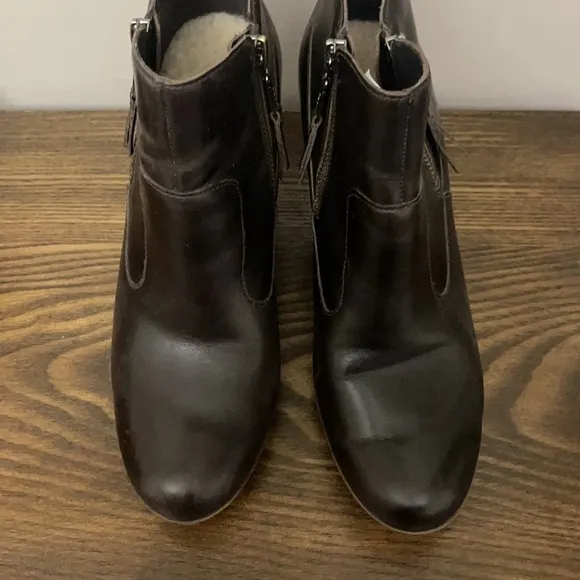 UGG Brown Lodge Meredith Shearling Lined Wedge Ankle Boots Size 10