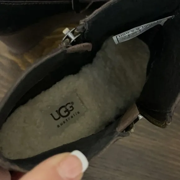 UGG Brown Lodge Meredith Shearling Lined Wedge Ankle Boots Size 10