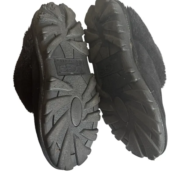 UGG Coquette Slipper 5125 Black Fur-Lined Slippers Size 9