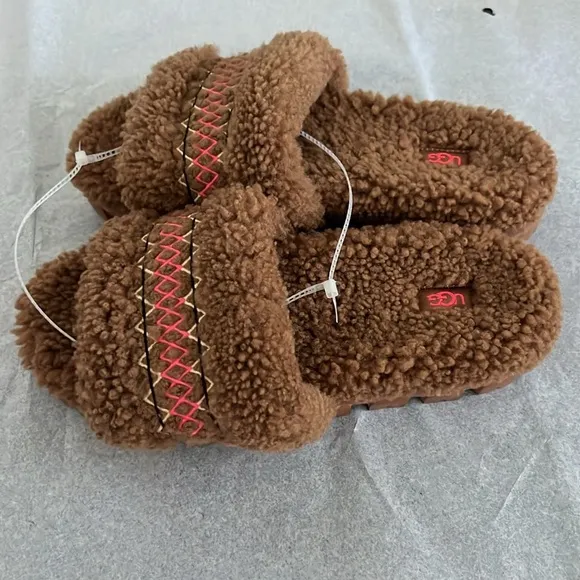 UGG Cozetta UGG Braid Fur Slide Slippers