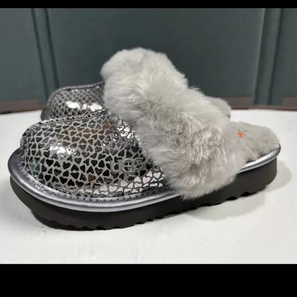 UGG COZY II GEL HEARTS SLIPPER SLIDE SILVER GRAY WOOL YOUTH GIRLS SIZE 11 NEW