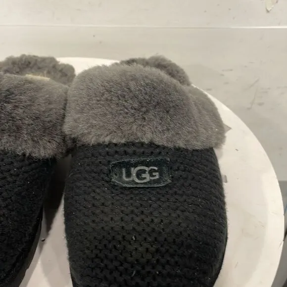 UGG Cozy slip-on slippers Womens Sz 9.5 Knit Upper Fur lining Black Gray