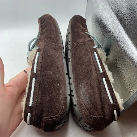UGG Dakota Brown suede fur lined Moccasin Slippers size 9