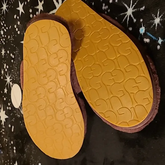 UGG Dalla Slippers/Mules