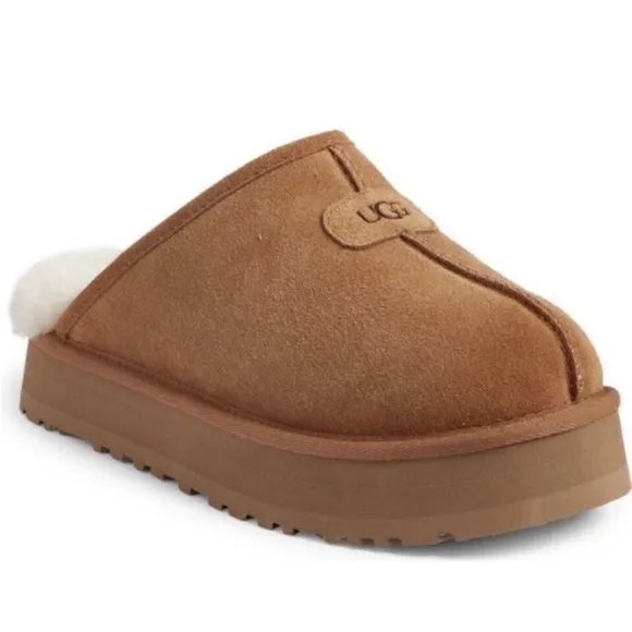 UGG Discoquette Suede Platform Chestnut Slippers