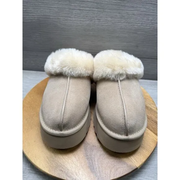 UGG DISQUETTE SAND SUEDE/ SHEEPSKIN PLATFORM SLIPPERS, Women’s 8