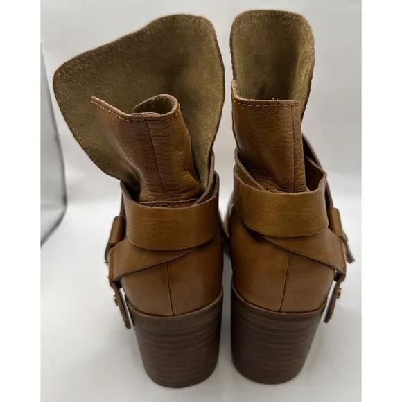 UGG Elora Leather Ankle Boots 7.5