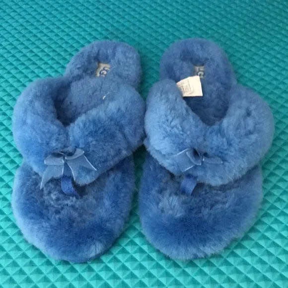 UGG Fluff Flip Flop III (Blue) Women’s Slippers | 11