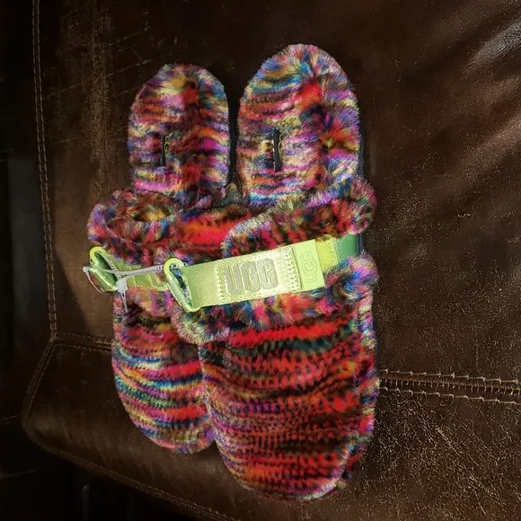 UGG Fluff It Faux Fur sandals rainbow multi color Slides