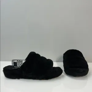 UGG Fluff Yeah Slide Black Slippers Size 11