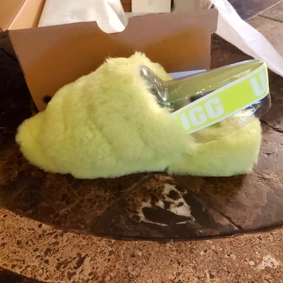 Ugg Fluff Yeah Slide Size 8 KLM Key lime Green New in Box