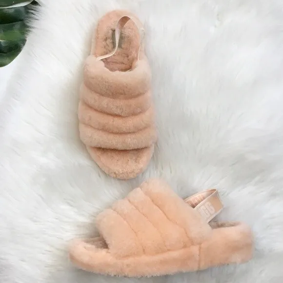 UGG Fluff Yeah Slide Slippers Peach Fuzz Women’s size 10