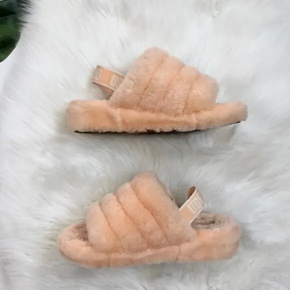 UGG Fluff Yeah Slide Slippers Peach Fuzz Women’s size 10
