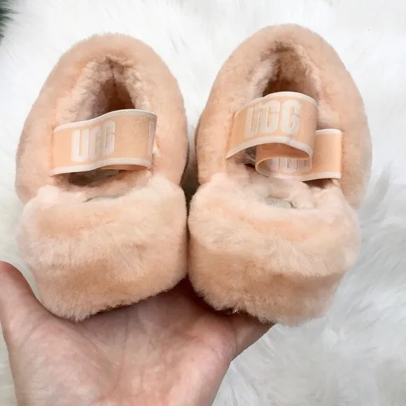 UGG Fluff Yeah Slide Slippers Peach Fuzz Women’s size 10