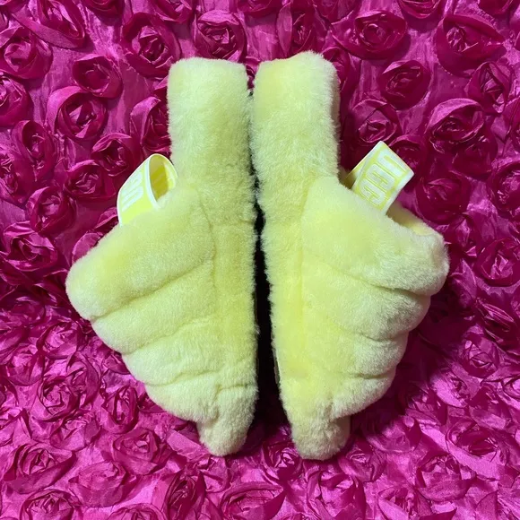 UGG Fluff Yeah Slide (Yellow) Women’s Slippers