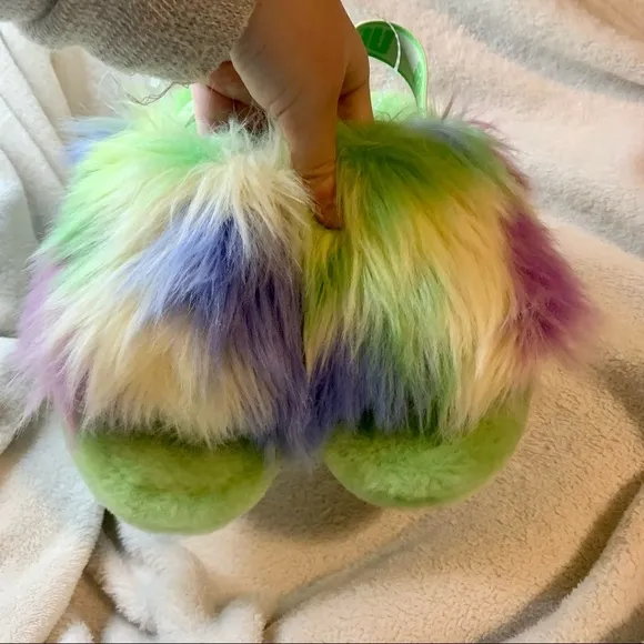 Ugg fluff yeah tie dye fur slides platform slippers size 6 green