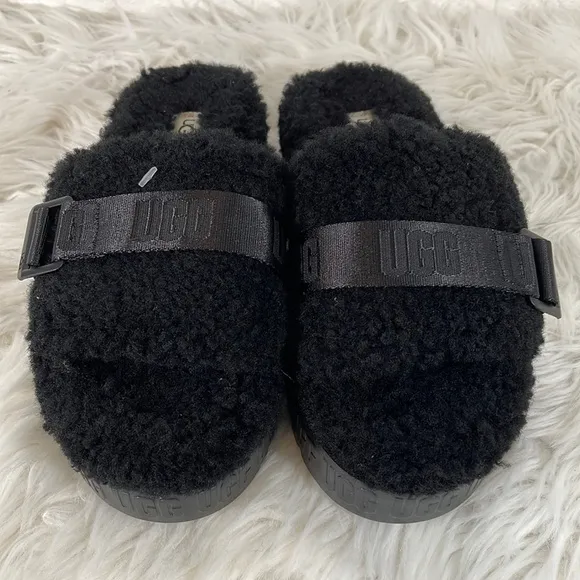 UGG FLUFFITA SHEARLING PLATFORM SLIDE SANDAL SLIPPER BLACK SIZE 7 NEW