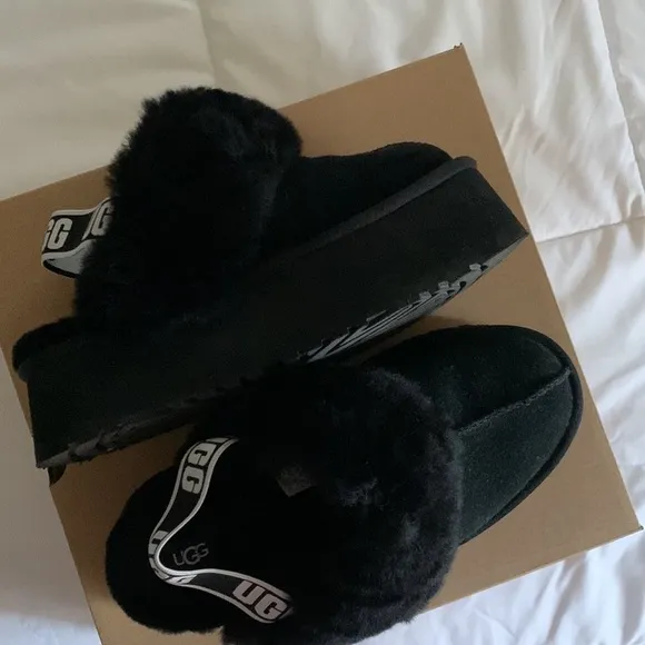 UGG funkette black slingback platform slippers