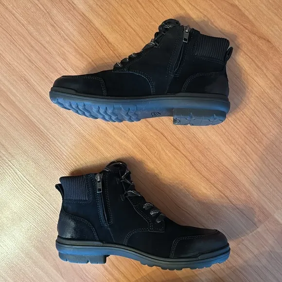 UGG Hapsburg Ankle Boots