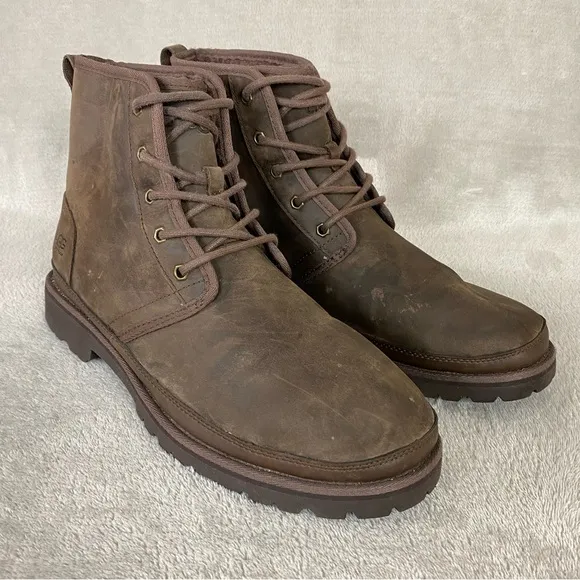 UGG Harkland Men's Ankle Boots Size 11 Brown Leather Sheepskin Vibram