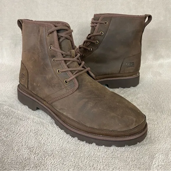 UGG Harkland Men's Ankle Boots Size 11 Brown Leather Sheepskin Vibram