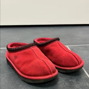 UGG kids Tasman Red Slipper slide shoes size 13