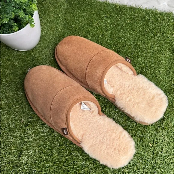 UGG Leisure Slide Slipper (Men) Tan (chestnut) Suede Shearling Slippers size 9