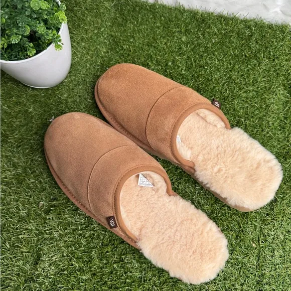 UGG Leisure Slide Slipper (Men) Tan (chestnut) Suede Shearling Slippers size 9