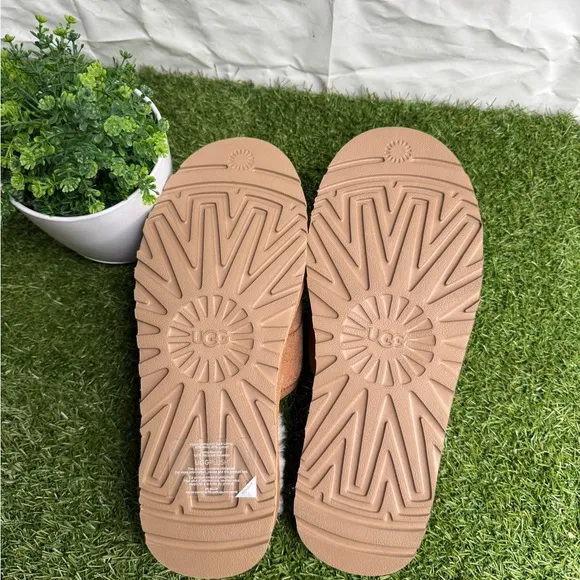 UGG Leisure Slide Slipper (Men) Tan (chestnut) Suede Shearling Slippers size 9