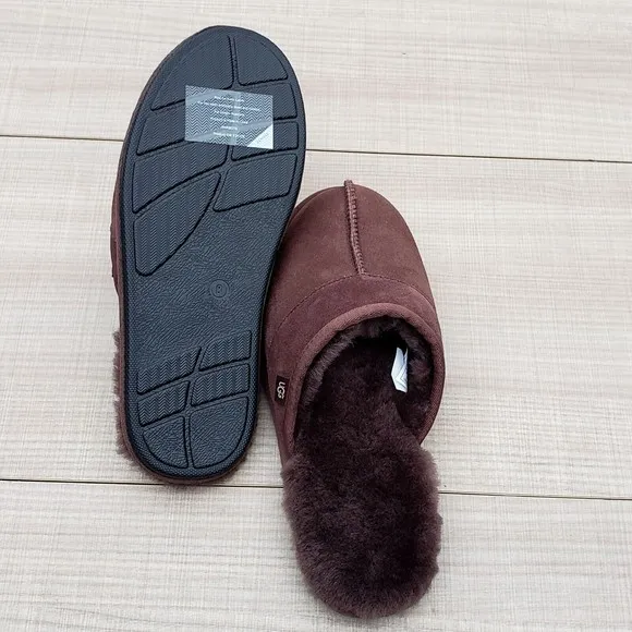 UGG Leisure Suede UGGpure Wool Lamb Fur Lined Slides Slippers Men's Size 8 NEW