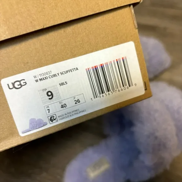 UGG | Maxi Curly Scuffetta Slippers In Save Blossom Purple NEW