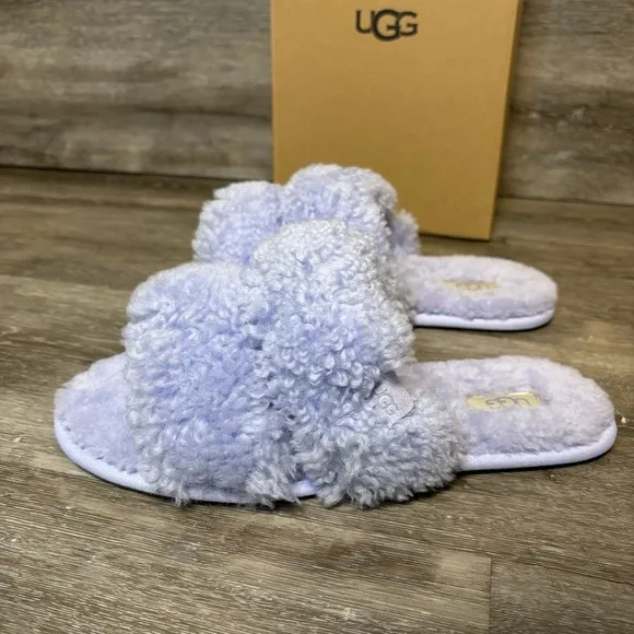 UGG | Maxi Curly Scuffetta Slippers In Save Blossom Purple NEW