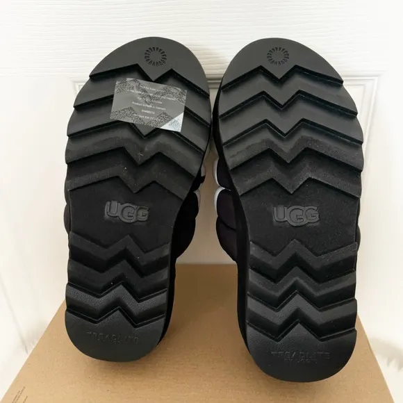 UGG Maxi Slide Logo Slide Slippers BRAND NEW SIZE 8