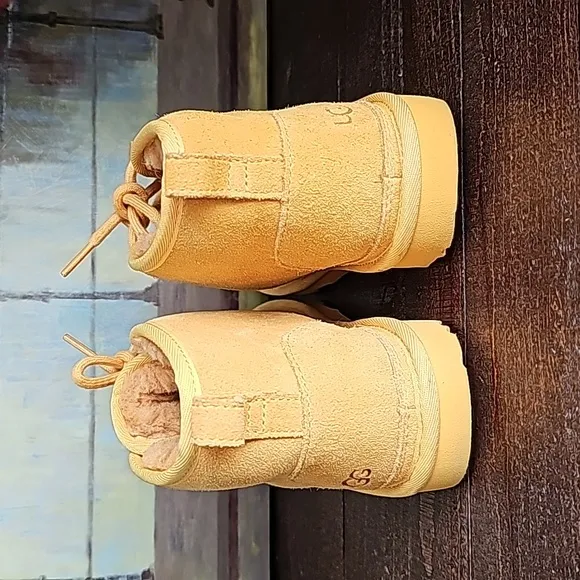 UGG Neumel Yellow Women’s Ankle Chukka Boots
