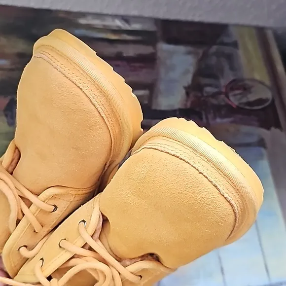 UGG Neumel Yellow Women’s Ankle Chukka Boots