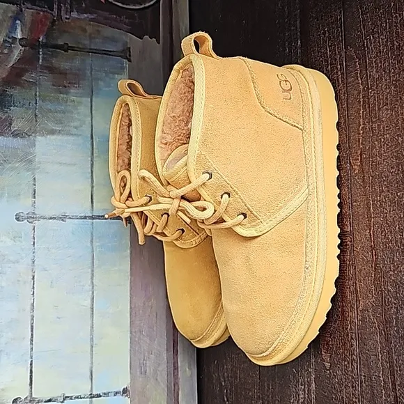 UGG Neumel Yellow Women’s Ankle Chukka Boots