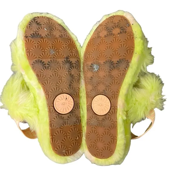 UGG | Oh Yeah Spots faux fur green fuzzy double strap slippers size 6