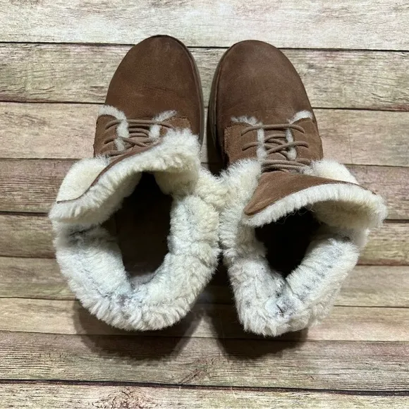 Ugg Quincy Ankle Boots