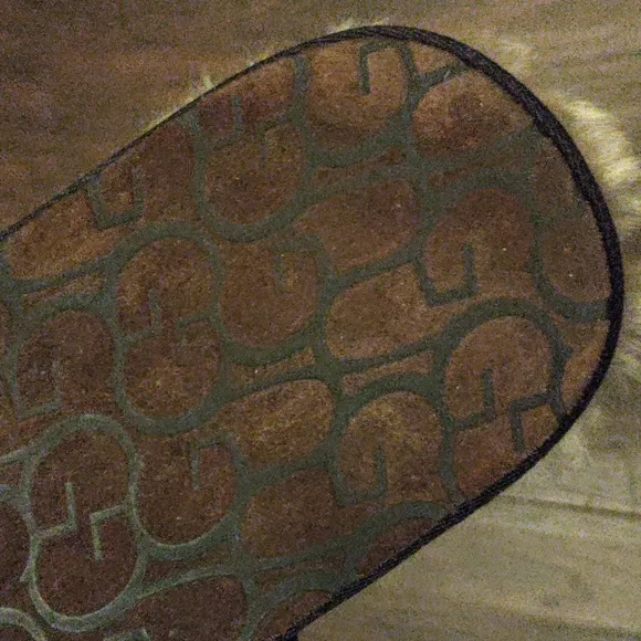 UGG Scuff Comfort Black Sheepskin/ Suede Slippers #1101111