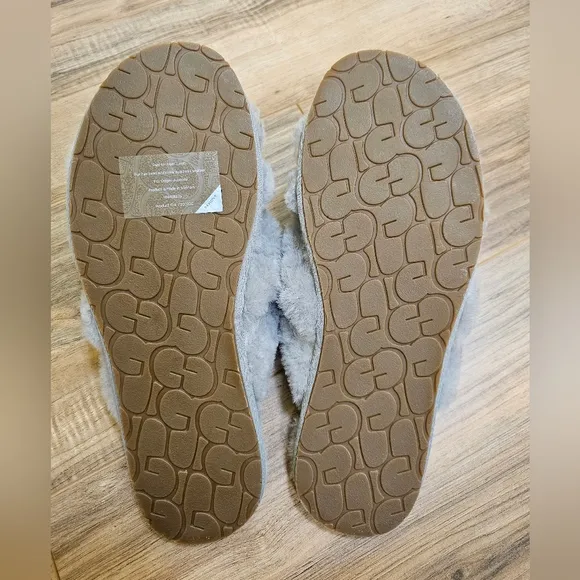 UGG Scuffita, grey, size US 11