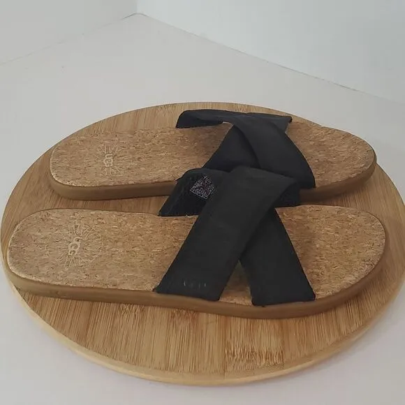 UGG Seaside Slide Cowhide Black Slippers Men's Size 10 Style # 1092172-BLK