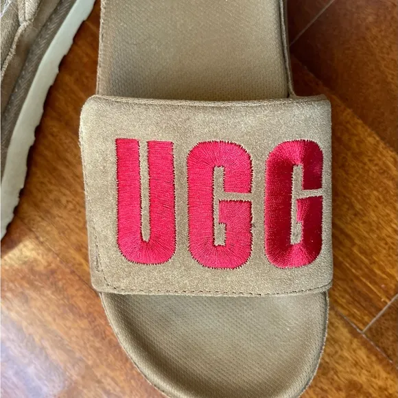 UGG Slides Slippers Women’s LATON Brown / Red  Suede slide Shoes Size 7