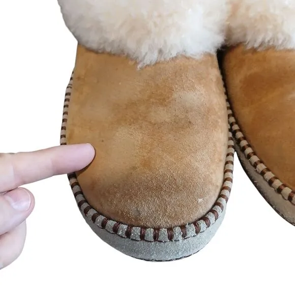 UGG Slippers Womens Sz 10.5 Wrin Sheepskin Fur Chestnut Suede Slip On Comfort