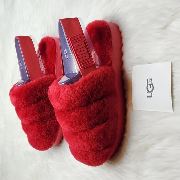 UGG Super Fluff Slippers Ribbon Red