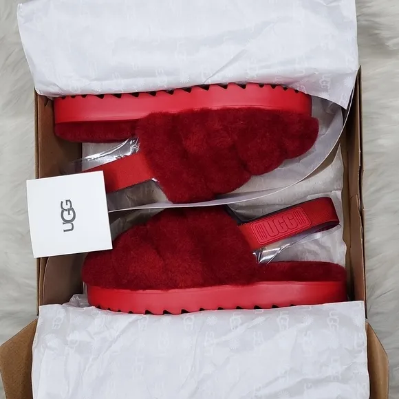 UGG Super Fluff Slippers Ribbon Red