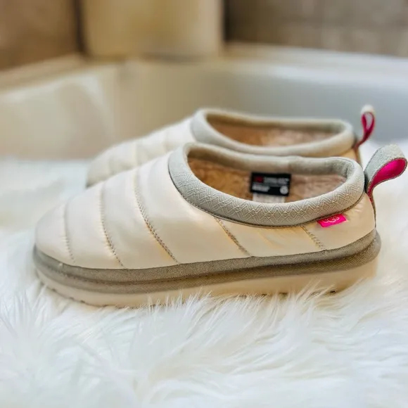 UGG Tasman LTA Puffer Slipper Cream Shoes!