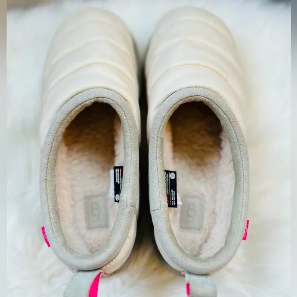 UGG Tasman LTA Puffer Slipper Cream Shoes!