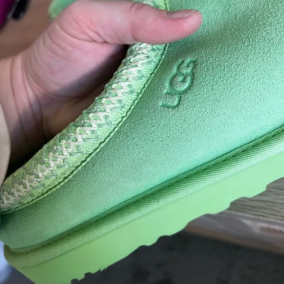 UGG Tasman Parakeet Green Suede Shearling Slippers Women's Size 10