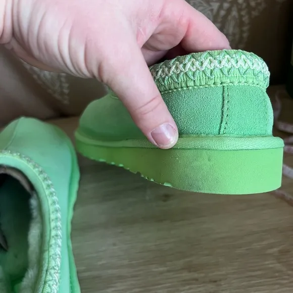 UGG Tasman Parakeet Green Suede Shearling Slippers Women's Size 10