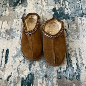 Ugg Tasman size 4 fur slip on shoes